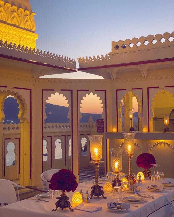 Shiv Niwas Palace By Hrh Group Of Hotels Удайпур Екстериор снимка