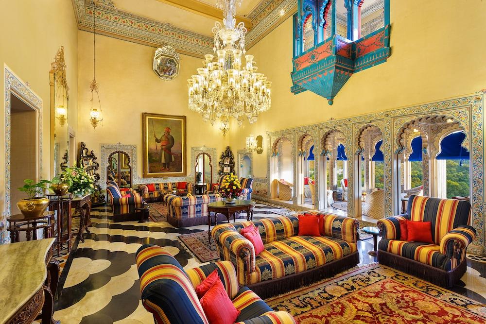 Shiv Niwas Palace By Hrh Group Of Hotels Удайпур Екстериор снимка