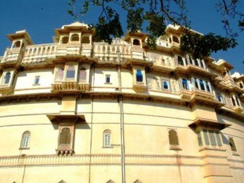 Shiv Niwas Palace By Hrh Group Of Hotels Удайпур Екстериор снимка