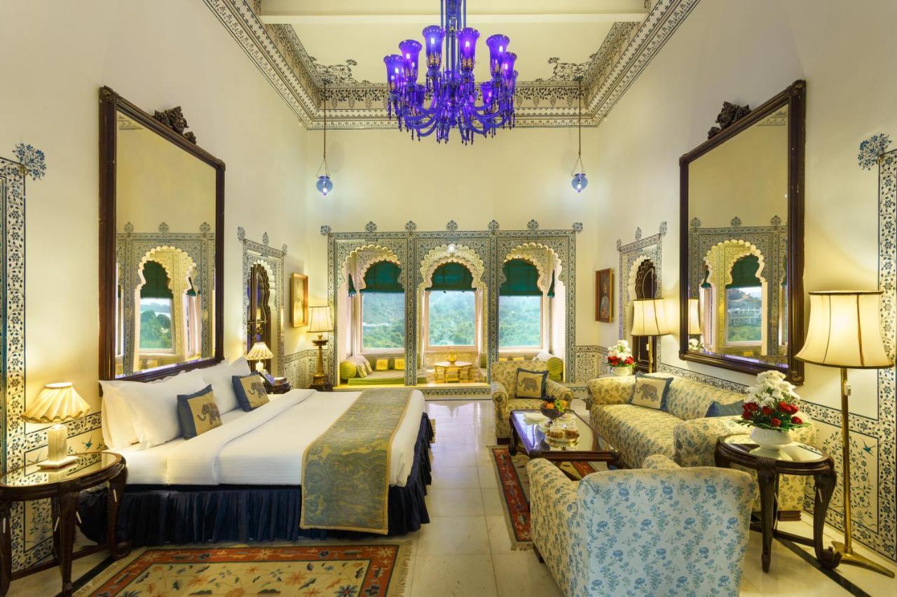 Shiv Niwas Palace By Hrh Group Of Hotels Удайпур Екстериор снимка