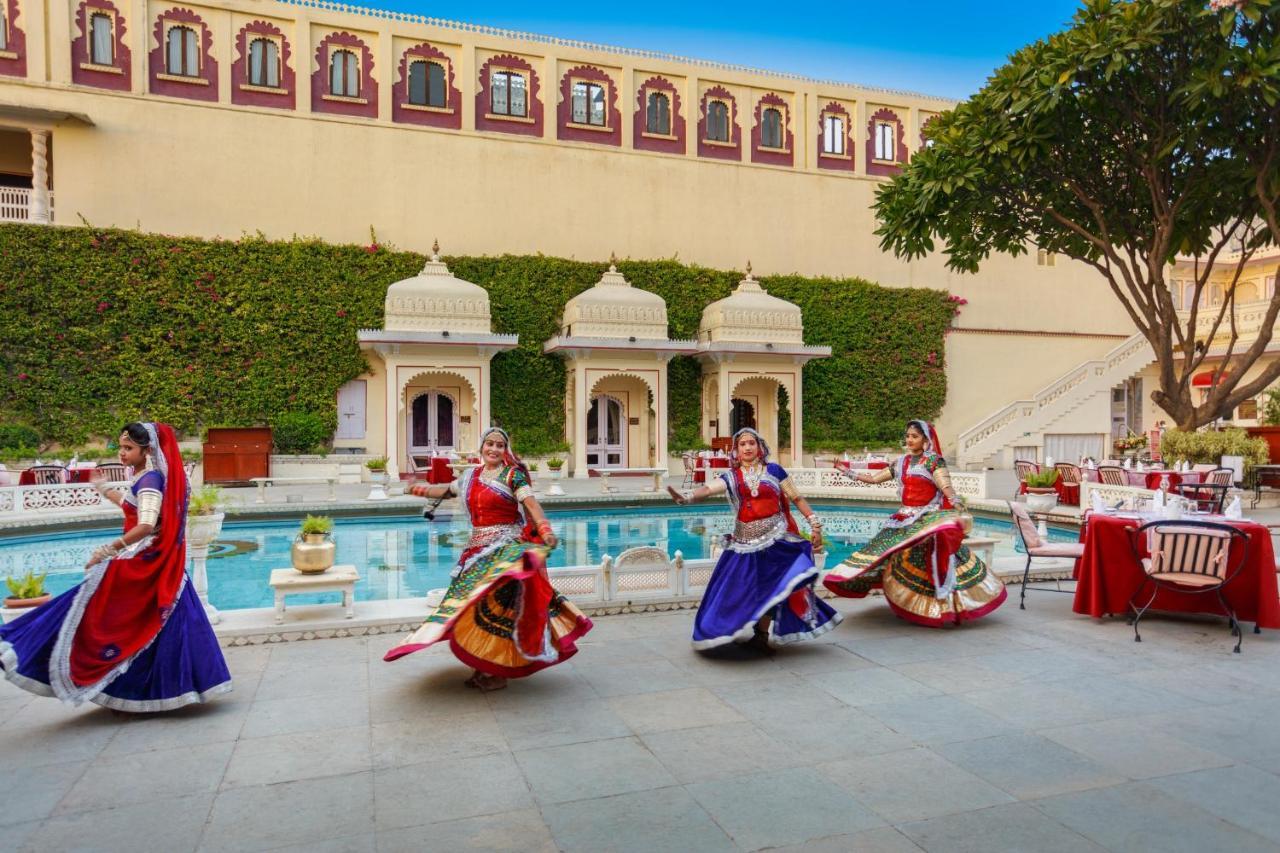 Shiv Niwas Palace By Hrh Group Of Hotels Удайпур Екстериор снимка
